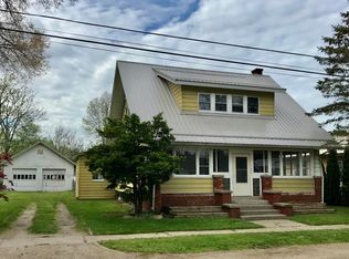 208 E Hotchin Ave, White Pigeon, MI