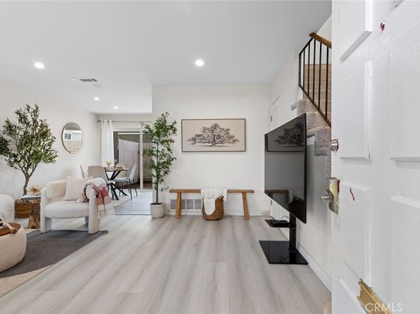 8482 Benjamin Dr #10, Huntington Beach, CA 92647
