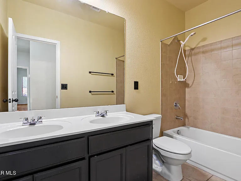 14685 Holsteiner Ct — Photo 41