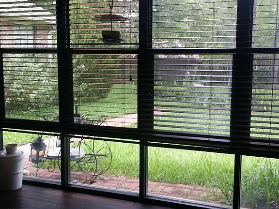 3rd image of 221 Enchanted Estates Dr