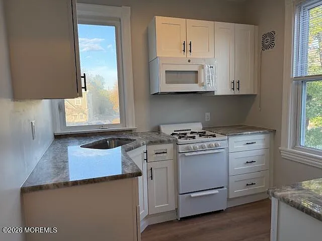 428 Garfield Ave #B — Photo 7