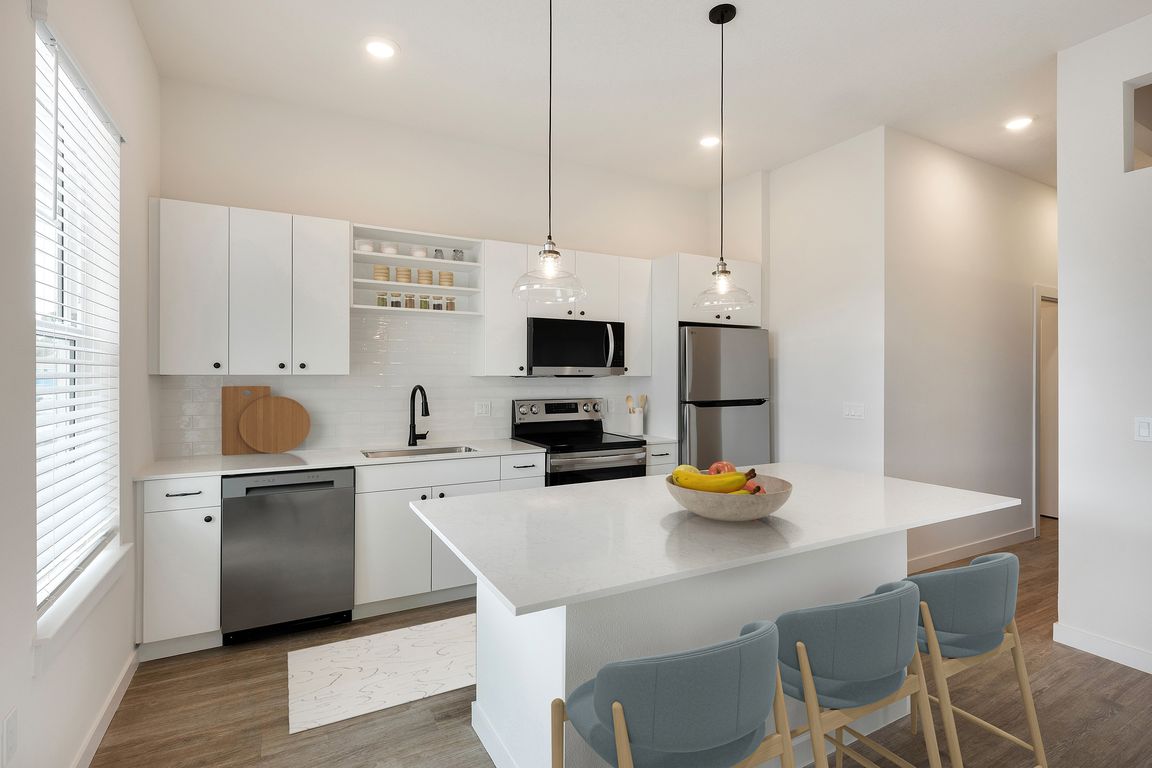 Staged Alcove Kitchen