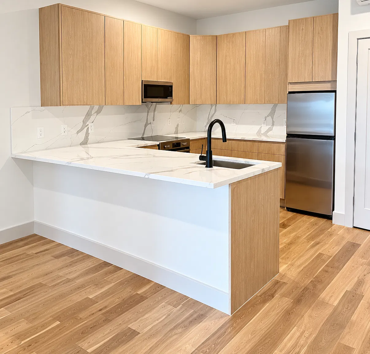 299 Main St — Photo 2