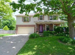 1417 Runningbrook Dr, Avon, IN 46123