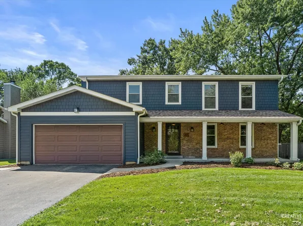 85 Cottonwood Cir, Batavia, IL 60510