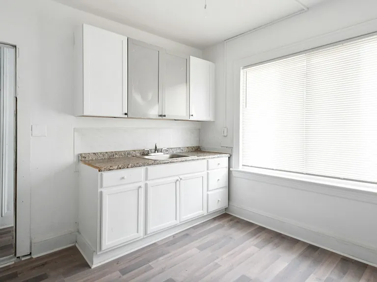 8511 Jeffries Ave #B — Photo 12