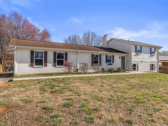 2nd image of 519 Longview Ter