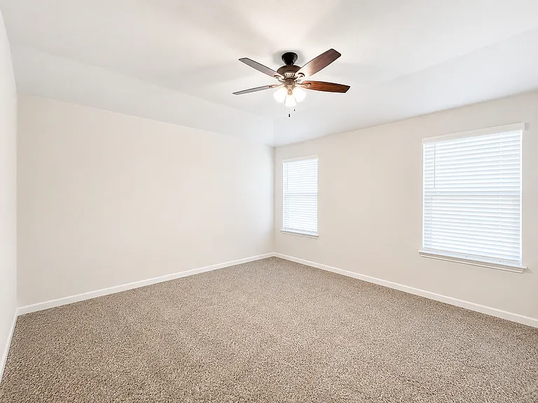 5700 Madelyn Dr — Photo 14