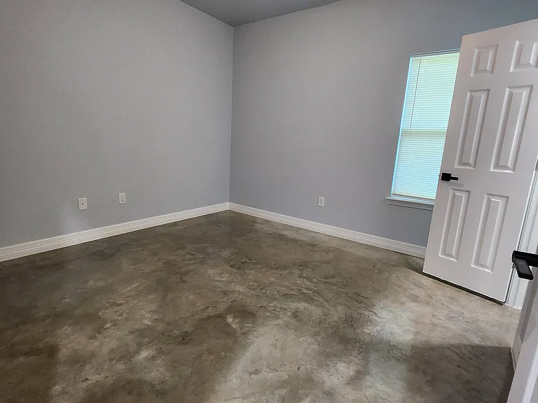 901 Mimosa Dr — Photo 10