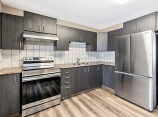 10 N Fairbank Rd #14, Red Deer, AB T4N4X7