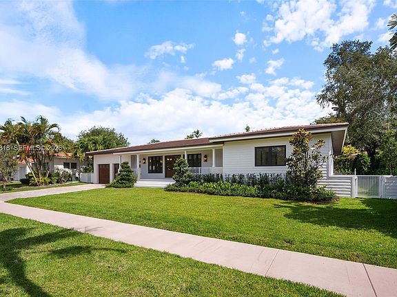 3rd image of 1431 Certosa Ave