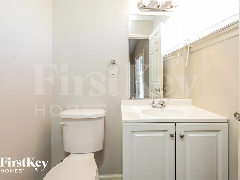 6127 Bright Valley Dr — Photo 10