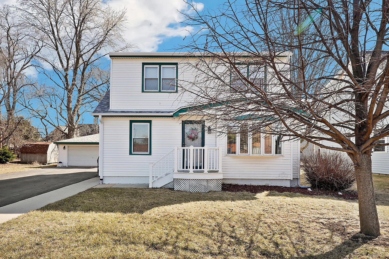 9525 Normandy Ave photo 1