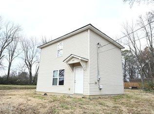 816 Cherry St, Dyersburg, TN 38024