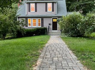 27 High St, Medway, MA 02053