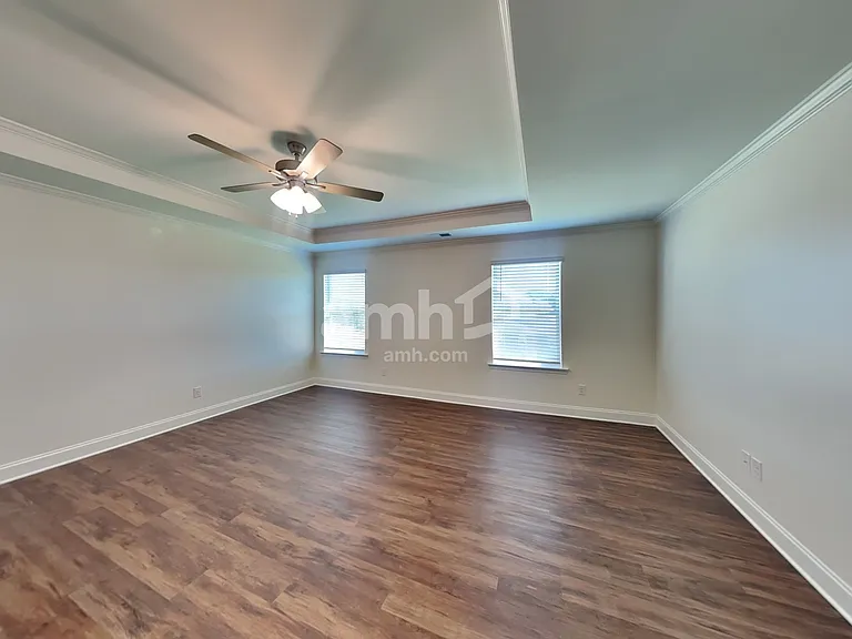 136 Hazel Park Dr — Photo 10