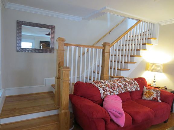 3rd image of 620 Maryland Ave