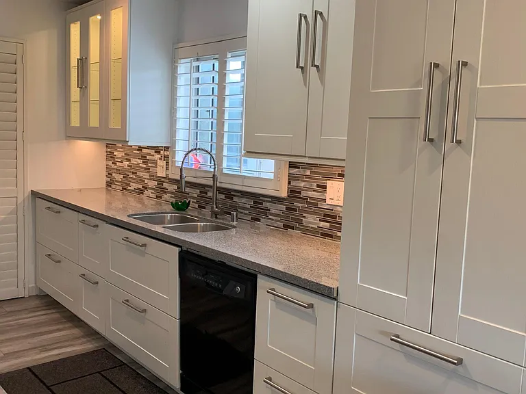 4807 Beck Ave #15 — Photo 3