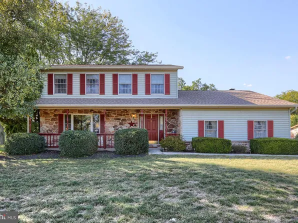 685 Sand Spur Dr, Etters, PA 17319