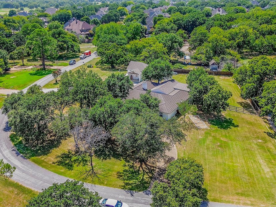1st image of 5105 Wildwood Dr