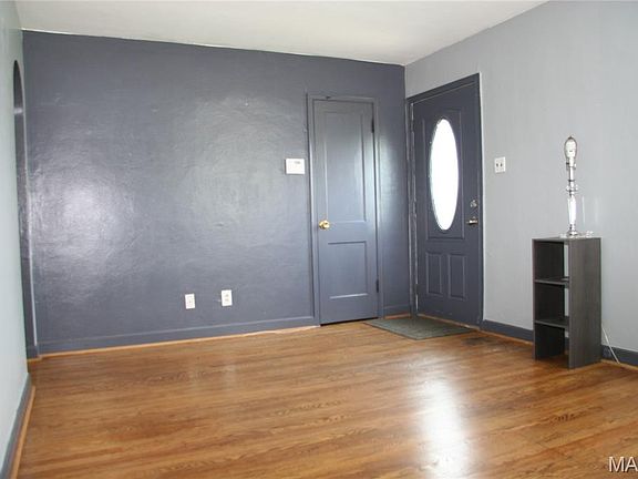 5th image of 7716 Brocton Ct