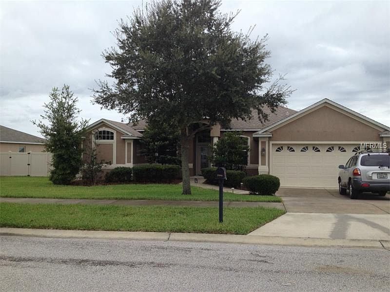 1st image of 206 Compass Rose Dr