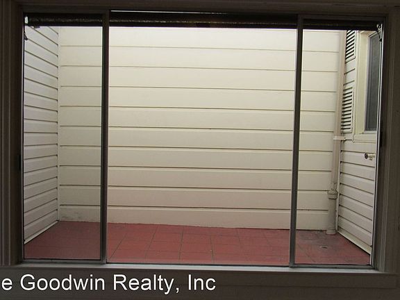 5th image of 532 Teresita Blvd