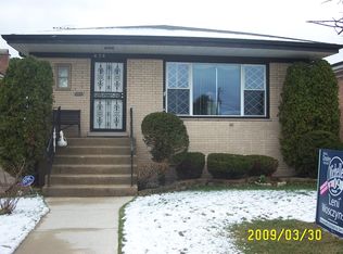 676 Escanaba Ave, Calumet City, IL