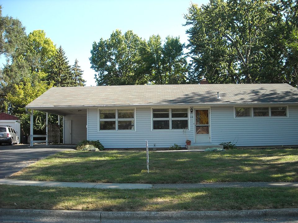 1st image of 415 E Stafford Ave
