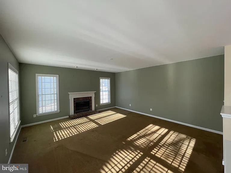 21330 Meadow Field Ct — Photo 12