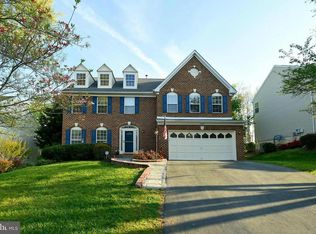 2892 Nicely Ct, Dumfries, VA 22026
