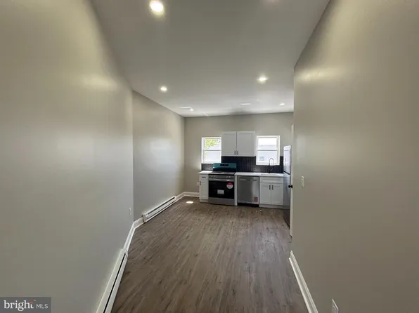 7211 Theodore St #13-2, Philadelphia, PA 19142