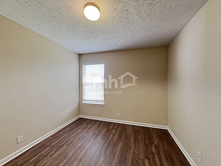 1331 Mac Duff Dr — Photo 16