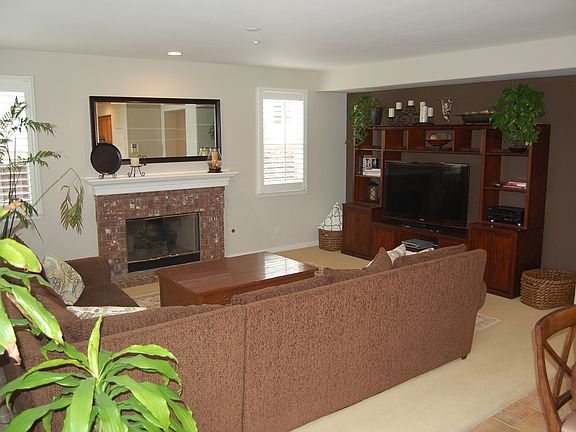3rd image of 16729 Santanella St