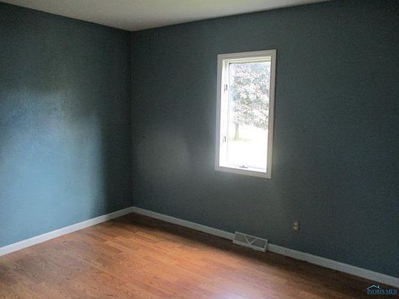 5th image of 5130 Janet Ave