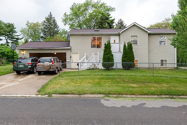 1st image of 2118 Elisha Ave