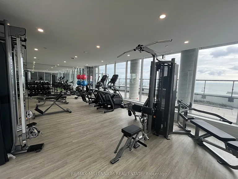 370 Martha St #1608 — Photo 41