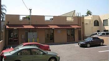 2nd image of 458 S Robertson Blvd