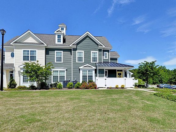 2nd image of 1010 Kings Land Ct