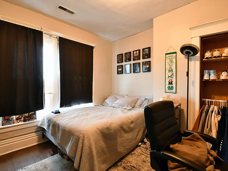 1851 6th Ave #1 — Photo 9