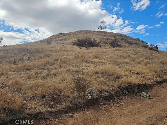 5th image of 21588 Mundo Ave