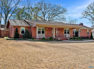 1807 Woodmont Dr SE, Decatur, AL 35601