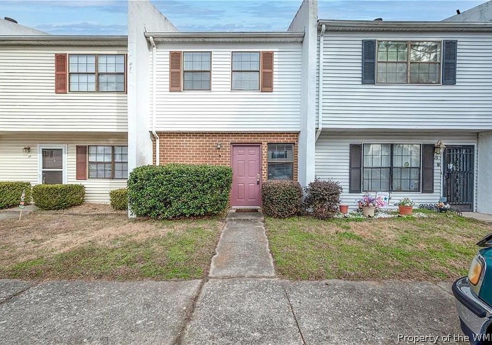 1st image of 13 Sparrow Ct