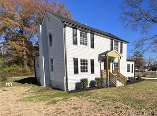 3908 Freedom Dr, Charlotte, NC 28208