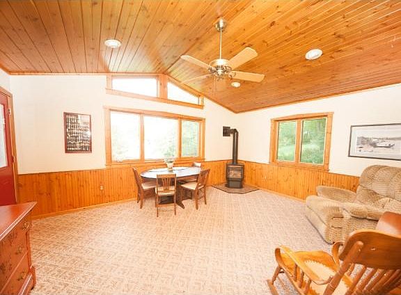 5th image of 2304 Highland View Ave