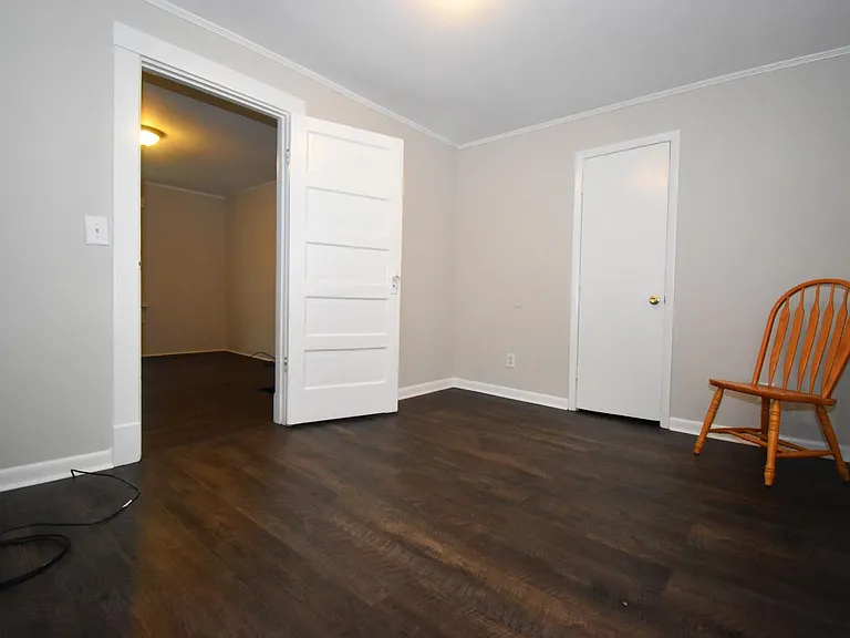 873 Highland Ave — Photo 8
