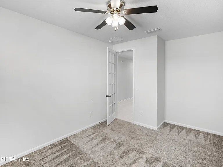12603 Green Meadow Dr — Photo 3