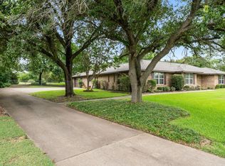 331 Windy Meadow Dr, Cedar Hill, TX 75104