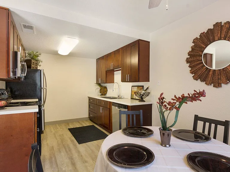 1x1 Kitchen