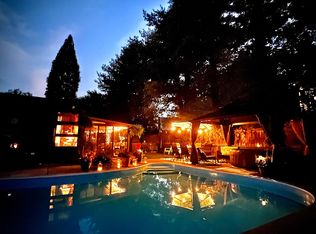 1611 Upper Saint Clair Dr, Pittsburgh, PA 15241